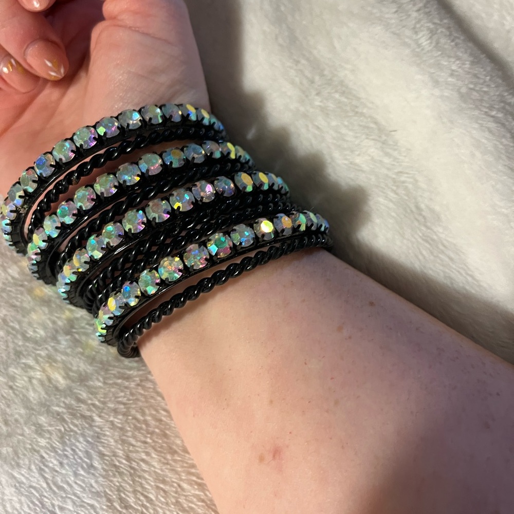 Stackable bangles - Picture 3 of 5